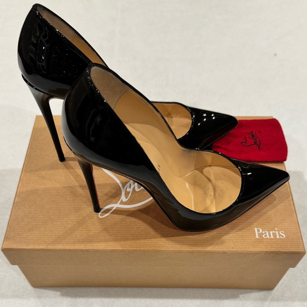 Christian Louboutin Pigalle Follies 100mm black patent 36.5.